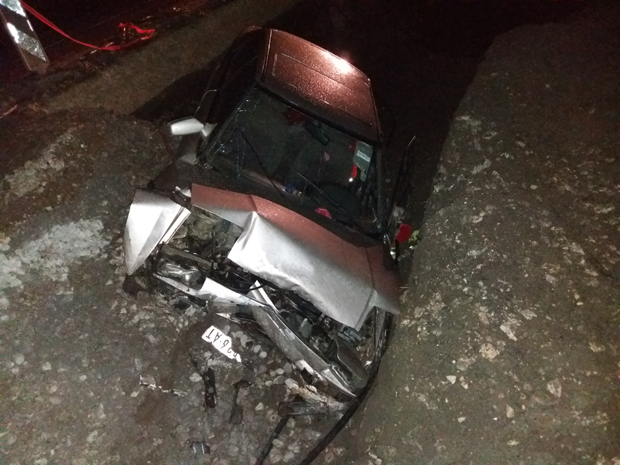 Тешка саобраћајка у Бору: Саша на свој 50. рођендан слетео аутомобилом с пута, лекари му се боре за живот (ФОТО)