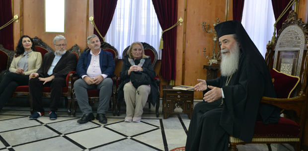 Уништавају цркве, културу и споменике, а политичари су њихове марионете: Јерусалимски патријарх Теофил Трећи о угрожености српског наслеђа на КиМ