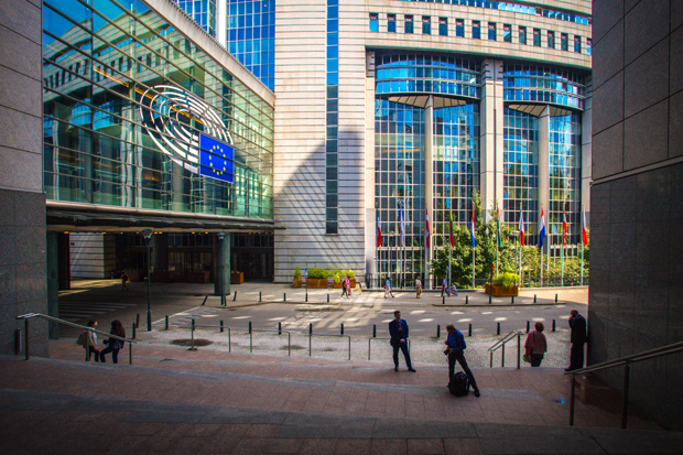 Ђилас ће се у Бриселу жалити на политичку ситуацију у Србији