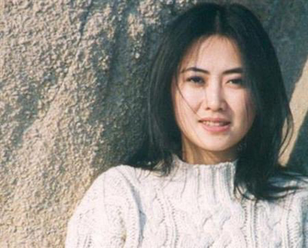 Она је најбоља чувана тајна Си Ђинпинга: Отац јој је најмоћнији човек на планети, мајка чувена певачица, а о њој се не зна ништа