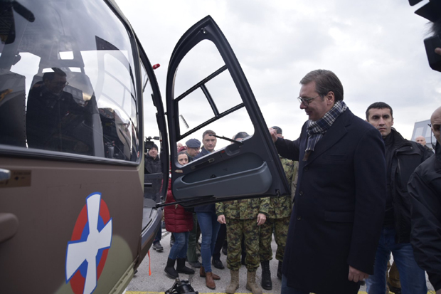 Представљени хеликоптери Ми-35, Х-145М и Ми-17, председник поручио: Задовољан сам и поносан. Ово повећава способност Војске Србије у потпуности (ФОТО/ВИДЕО)