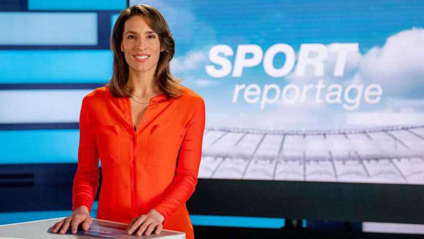 Игра тенис, говори три страна језика, а у слободно време пише и колумне: Прелепа Српкиња Андреа Петковић одушевила немачку публику (ФОТО)