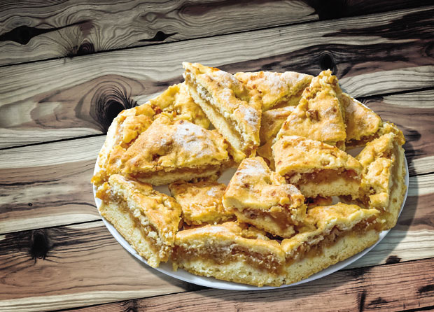 Мафини, бајадере, пите, кифлице: Ароматичне посластице са рогачем 