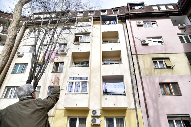 Многе ФАСАДЕ у Београду могу да се СРУШЕ сваког часа, један део града најугроженији