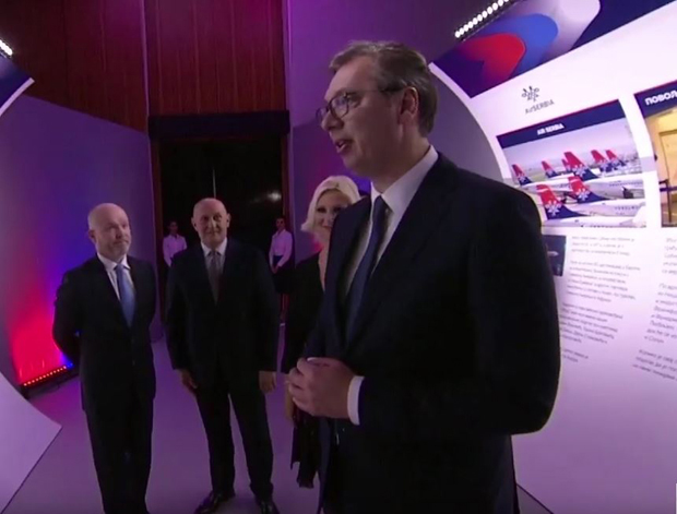 Од Коридора 10, тунела и аеродрома, до Београда на води: Председник Вучић на мултимедијалној изложби у Палати Србија (ФОТО/ВИДЕО)