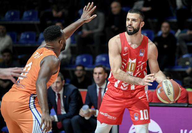 Звезда гостује у Москви, Лазић упозорава: Да се дозовемо памети, стање је алармантно што се игре тиче