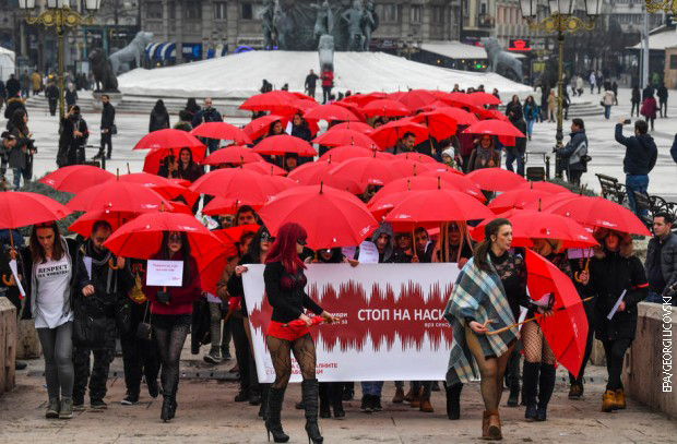 Марш сексуалних радника: Црвени кишобрани 12. пут у Скопљу