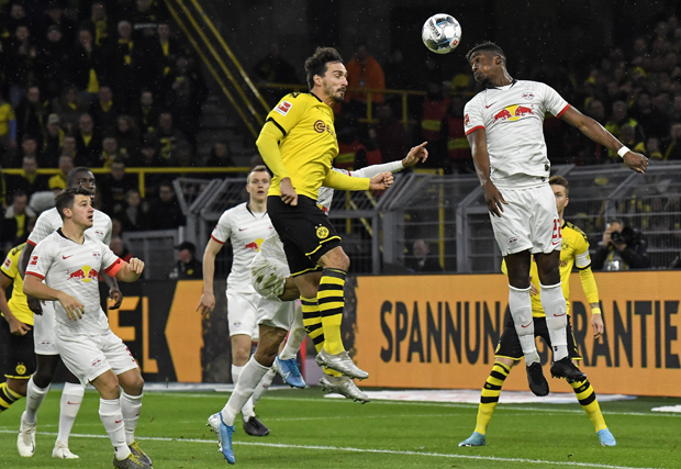 Бундеслига: Спектакуларан реми у Дортмунду, Хофенхајм и Аугсбург сигурни