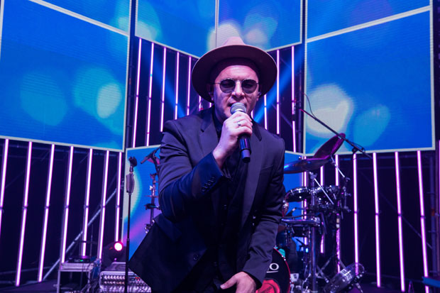 Боране у најлуђој ноћи забављаће Тропико: Дочек 2020. уз хитове познате поп групе
