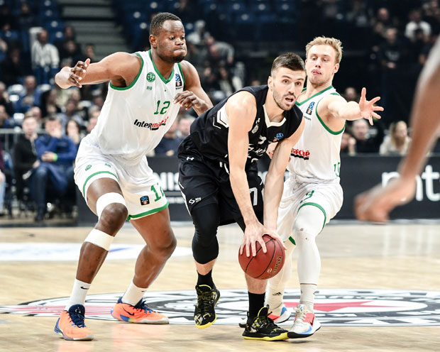 Лак посао за црно-беле: Партизан убедљивом победом завршио прву фазу Еврокупа