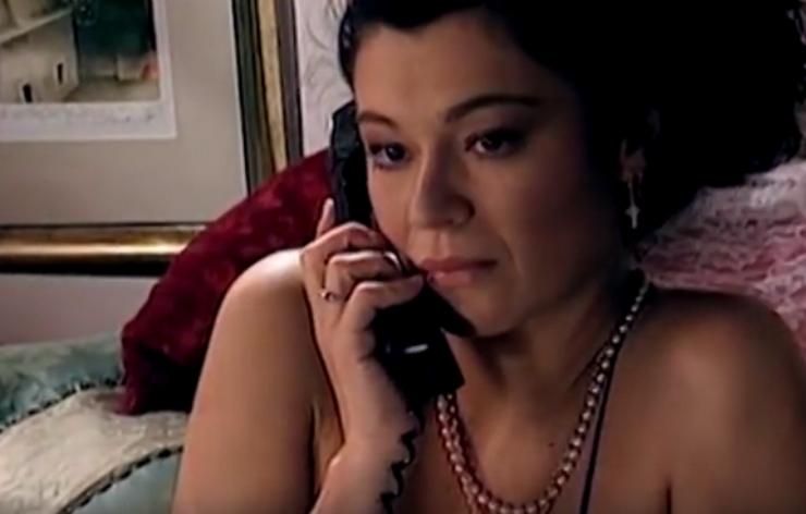 Гледаоци РТС затечени: Маја Сабљић се после 17 година појавила на малим екраним и сви се питају шта јој се догодило (ФОТО)