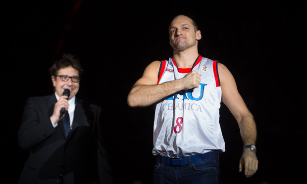 Виторија се поклонила Ракочевићу (ФОТО)