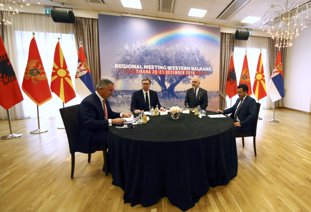 Трилатерала у Албанији, Рама поручио: Ветрови прошлости не могу дувати овуда када знамо да се неке болести из прошлости лече