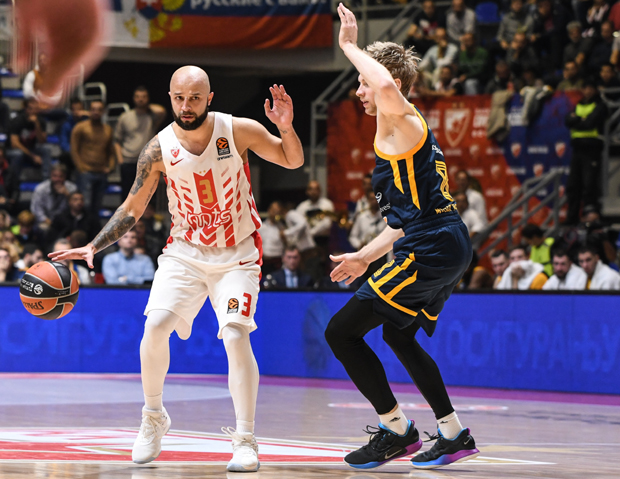 Оштро саопштење црвено-белих после Олимпијакоса: Убачене групе за рушење Звезде, појединци сматрају да су изнад клуба