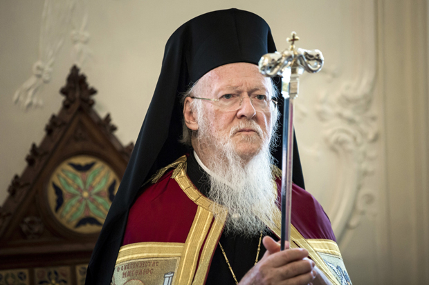 Васељенски патријарх очитао лекцију Милу: Зачуђени смо, дистанцирајте се од Дедеића, спречите да народ Црне Горе дође у црквену изолацију