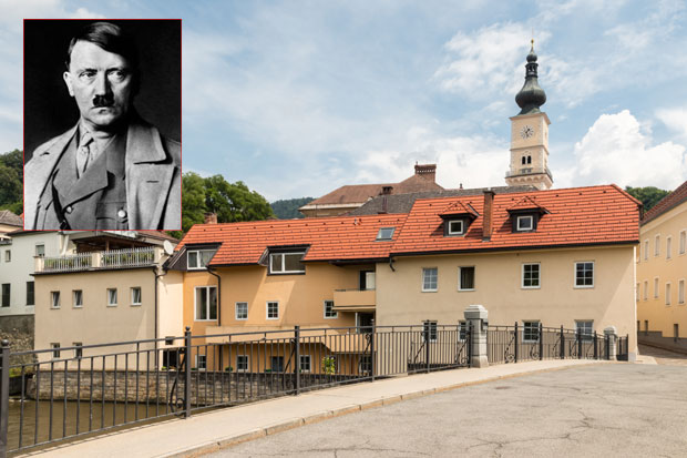 Хитлеру одузет статус почасног грађанина