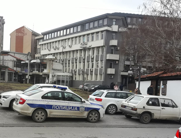 Због разбојништава ухваћен у суботу, осуђен - истог дана: Експресна пресуда у Новом Пазару, све признао и добио четири године робије