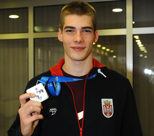 Мишовић сјајно чувао гол Србије на јуниорском СП: Срећан сам због сребра, учим од великана