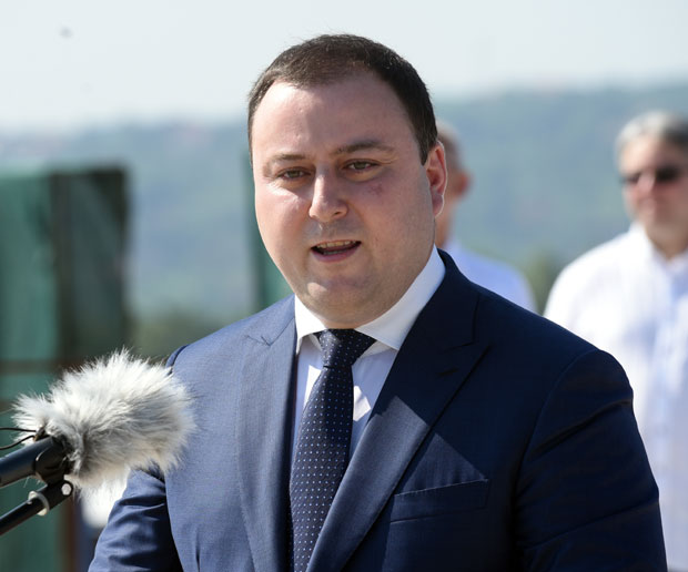 Шпијунка: Председник Општине Обреновац ушао у српску кинематографију
