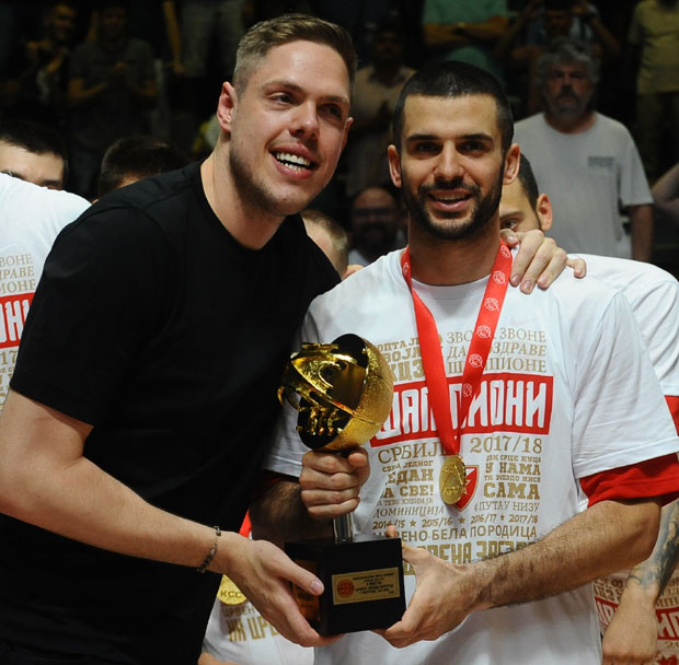 Центар стиже на Мали Калемегдан: Звезда регистровала Штимца (ФОТО)