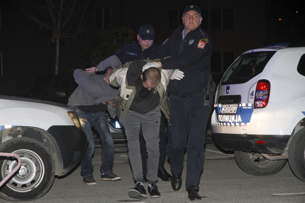 Дрљача би да остане иза решетака: Терети се за тешко убиство и паљевину тела жртве у Бањалуци