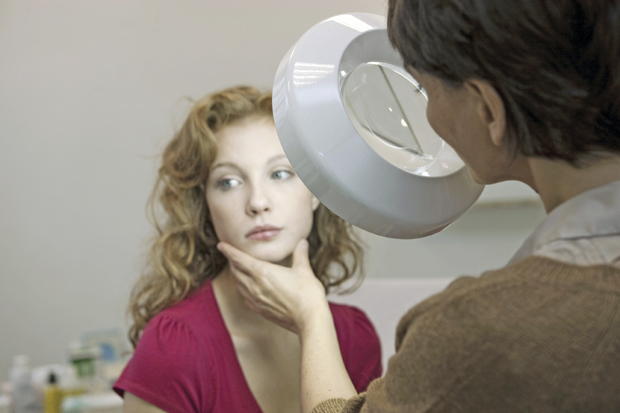 Препланули тен је избледео: Сад је време за контролу младежа