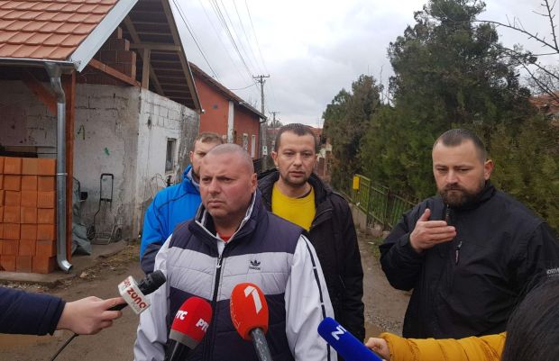 Полицајци су ме питали шта ако те Малчански берберин убије, рекао сам им чућете пуцањ, лоцираћете зликовца и убити га: Срђан Алексић је пронашао земуницу а и даље трага за Моником (ВИДЕО)