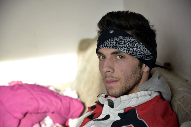 Скупштина главног града изменила одлуке о социјалној заштити: Београд откључао стан Николи (19, Невени (14) и Николини (10) из Угриноваца
