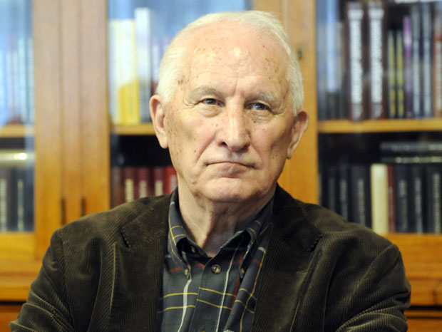 У Црној Гори као да траже преживеле у Аушвицу да их дотуку: Матија Бећковић о (не)приликама које су снашле православни народ