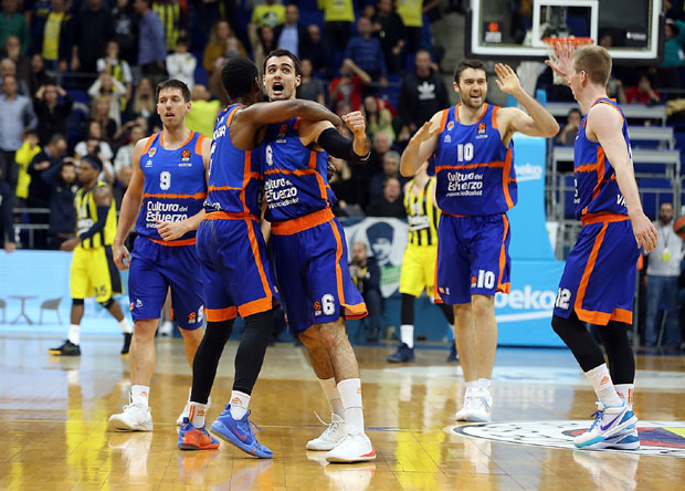 Евролига: Нови ударац за Фенербахче, Валенсија однела бодове из Истанбула, Жалгирис декласирао Бајерн у Минхену