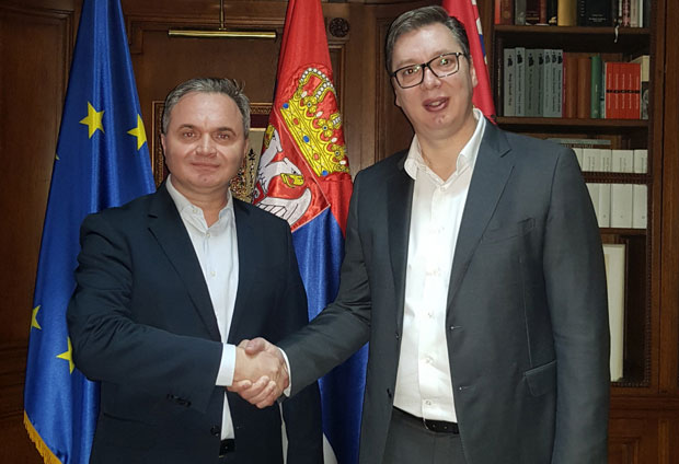 Против Вучића се води хибридни рат,мали Шенген визионарски