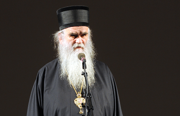 Митрополит Амфилохије о спорном закону: У скупштини Црне Горе умрли су правда и право, Мило је крив!