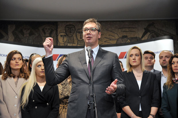 Вучић након седнице главног одбора СНС: Од јуна нови председник странке; Ана Брнабић нови члан председништва (ВИДЕО)