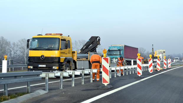 Седам коридора за наредних пет година: Највише новца из програма за 2025. предвиђено за путеве