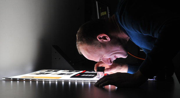 Српска историја сачувана у дигиталном облику: У САНУ се скенира културно наслеше