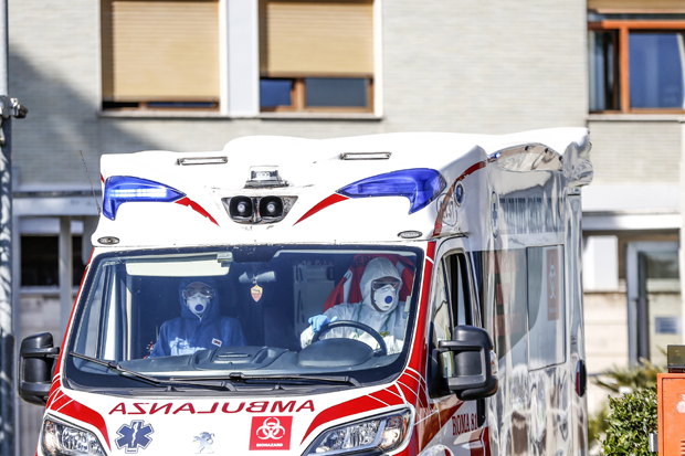 У Ломбардији већи број тампон зона и већи број заражених; Становници Кодоња поново страхују од короне