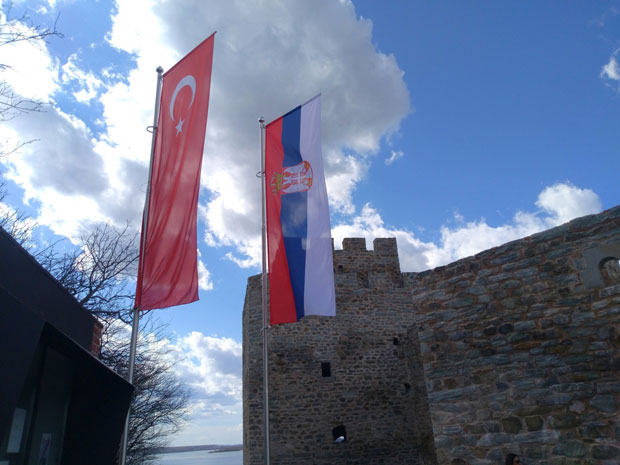 Напредни ИДИОТИ славе обнову симбола вишевековне Отоманске окупације и терора над Србима