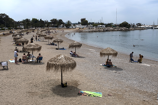 Hoće li turisti ipak doći u Grčku? Hotelijeri još razmišljaju da li da otvaraju smeštaj, veliki problem je DORUČAK, gubici OGROMNI