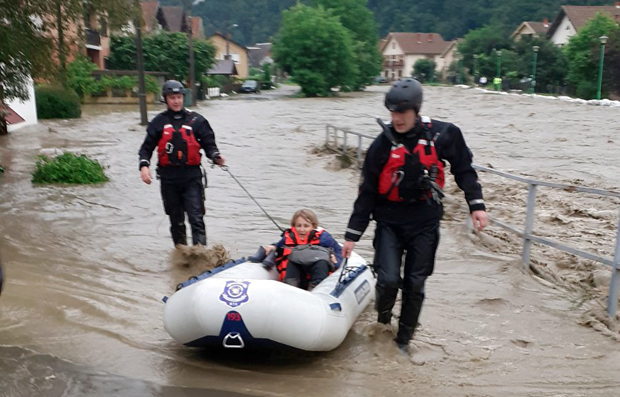 Србија: У 20 градова и општина ВАНРЕДНА ситуација због поплава