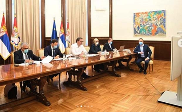 Vučić razgovarao putem video linka sa predstavnicima MMF