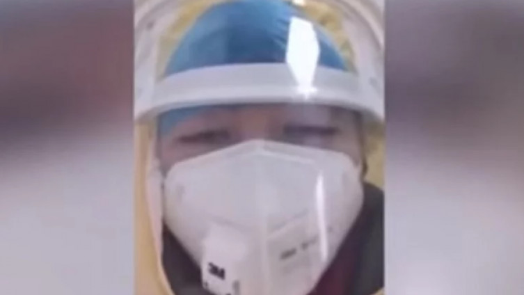 Мистериозна жена тврди да је вирусом заражено 90.000 људи: Није битно шта влада говори, ту сам да кажем истину (ВИДЕО)