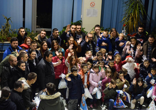 Њихово детињство нема радост, осмеси су половични, залеђени стрепњом и без слободе расту: Студенти у посети малишанима на КиМ