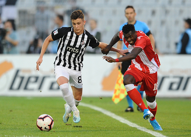 Ница до почетка фебруара чека одговор Партизана на понуду за Стевановића