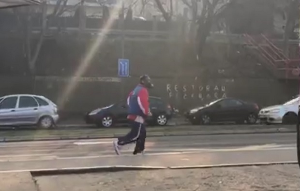 Несвакидашњи рекреативац на Медаку: Сви су гледали у њега због онога што је носио на глави (ВИДЕО)