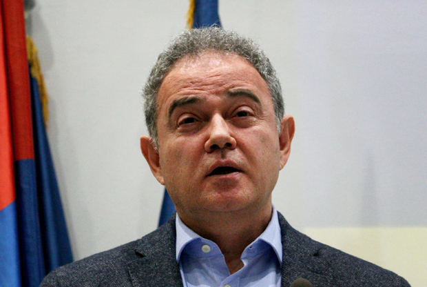 Лутовац хоће место лидера без гласања, не иде му у прилог однос снага у ДС