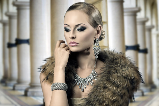 Ко има, тај се не разбацује: 13 ствари на које богаташи никад не би дали новац, а ми подижемо кредите!