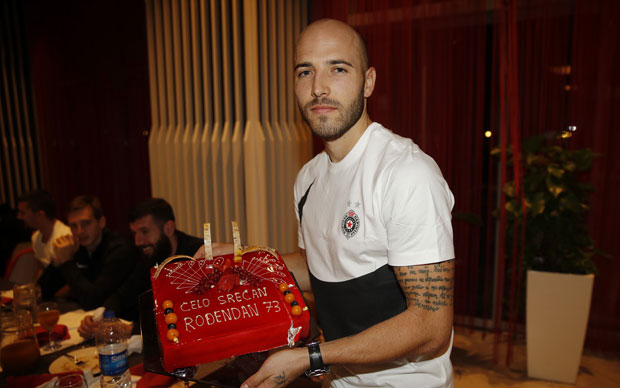 Милетић о непобедивости комшија: Играмо као да Звезде нема