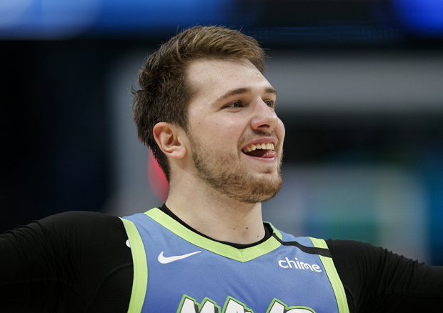 Лука је газда у Даласу: Дончић новим рекордом вуче Мавсе у плеј-оф