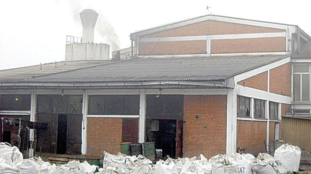 Док Сомборце гуши смрад, кафилерија чека стратегију