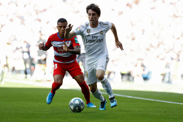 Бајерну неопходан бек: Доводе играча из Реала?